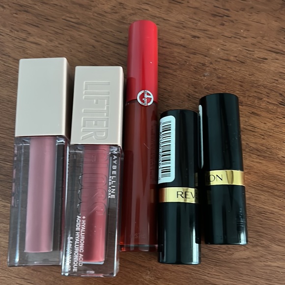 Armani revlon 🎁⭐️👀 Maybelline hyaluronic acid lifter, gloss bundle plumpers - Picture 1 of 7